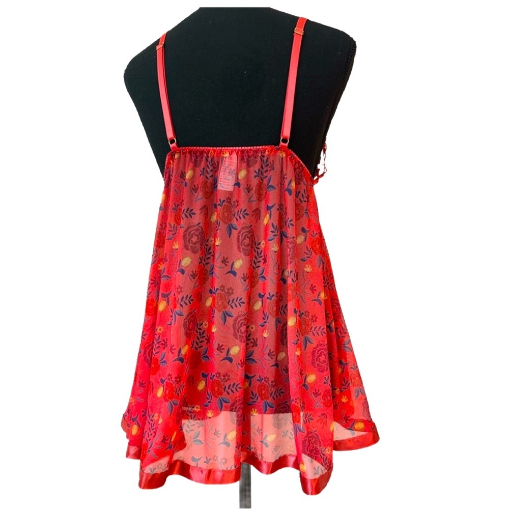 INTIMATE APPAREL Elegant Sheer Red Floral Chemise w/Sequins and Matching Thong - Picture 6 of 10